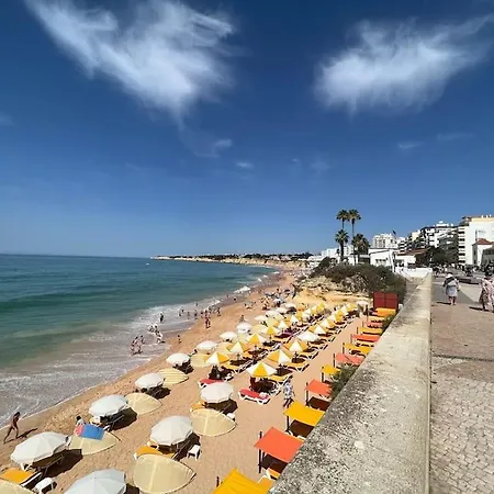Aconchegante T1 A 50 M Da Praia. Apartman
